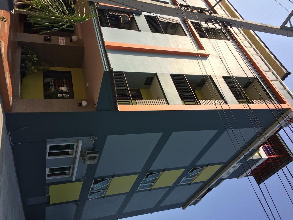 Ferienwohnung Nasa Mansion Phuket Zimmer foto