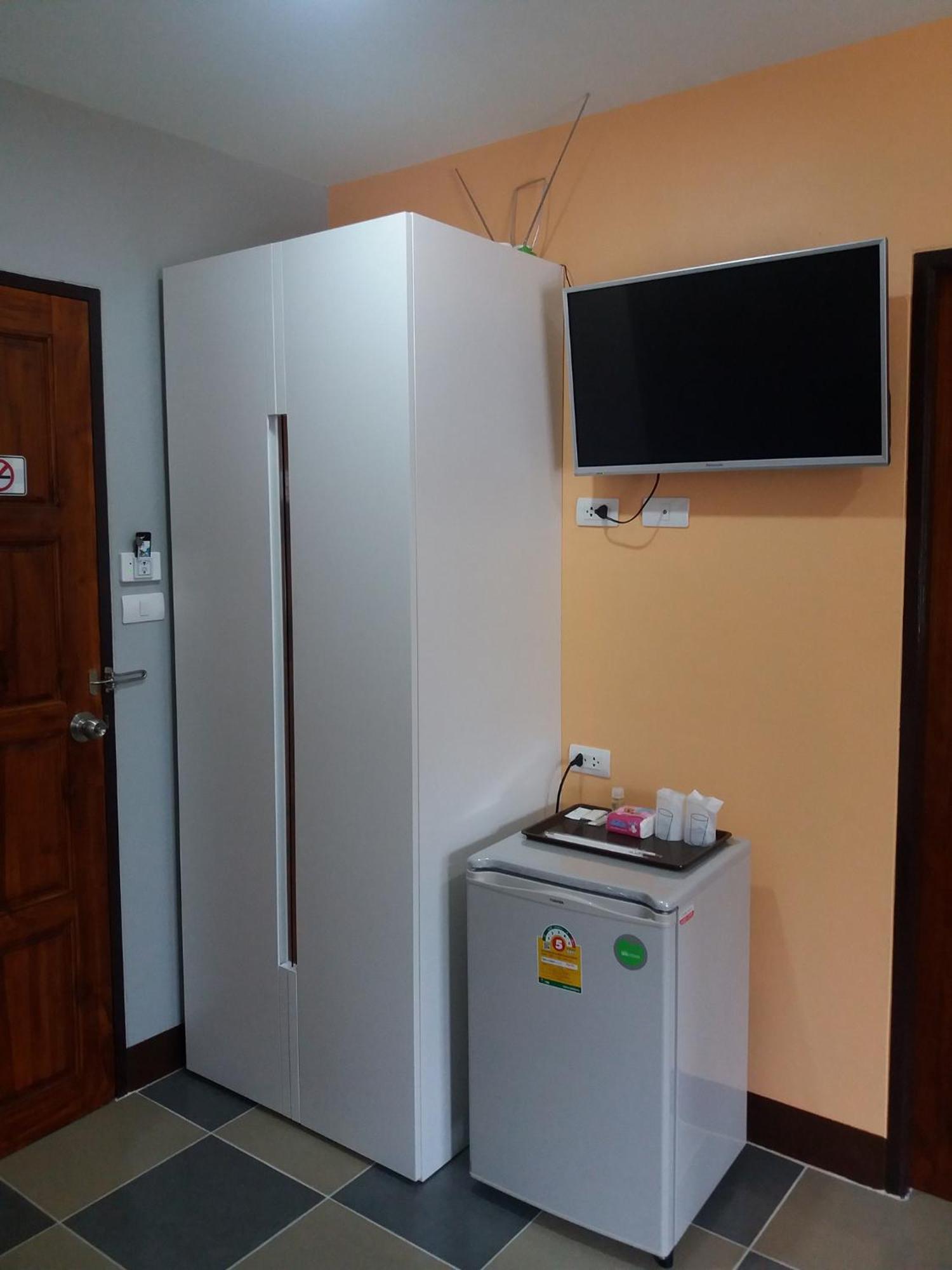 Ferienwohnung Nasa Mansion Phuket Exterior foto